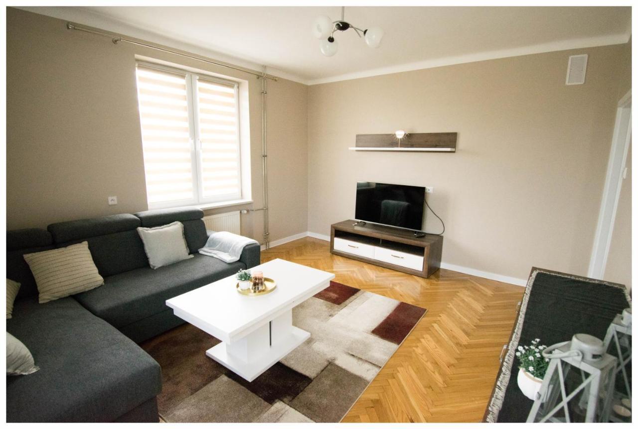 Color 24 Apartament III Stalowa Wola Esterno foto